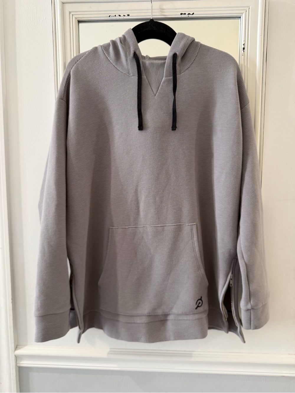 Peloton Ribbed Hoodie w/side zippers